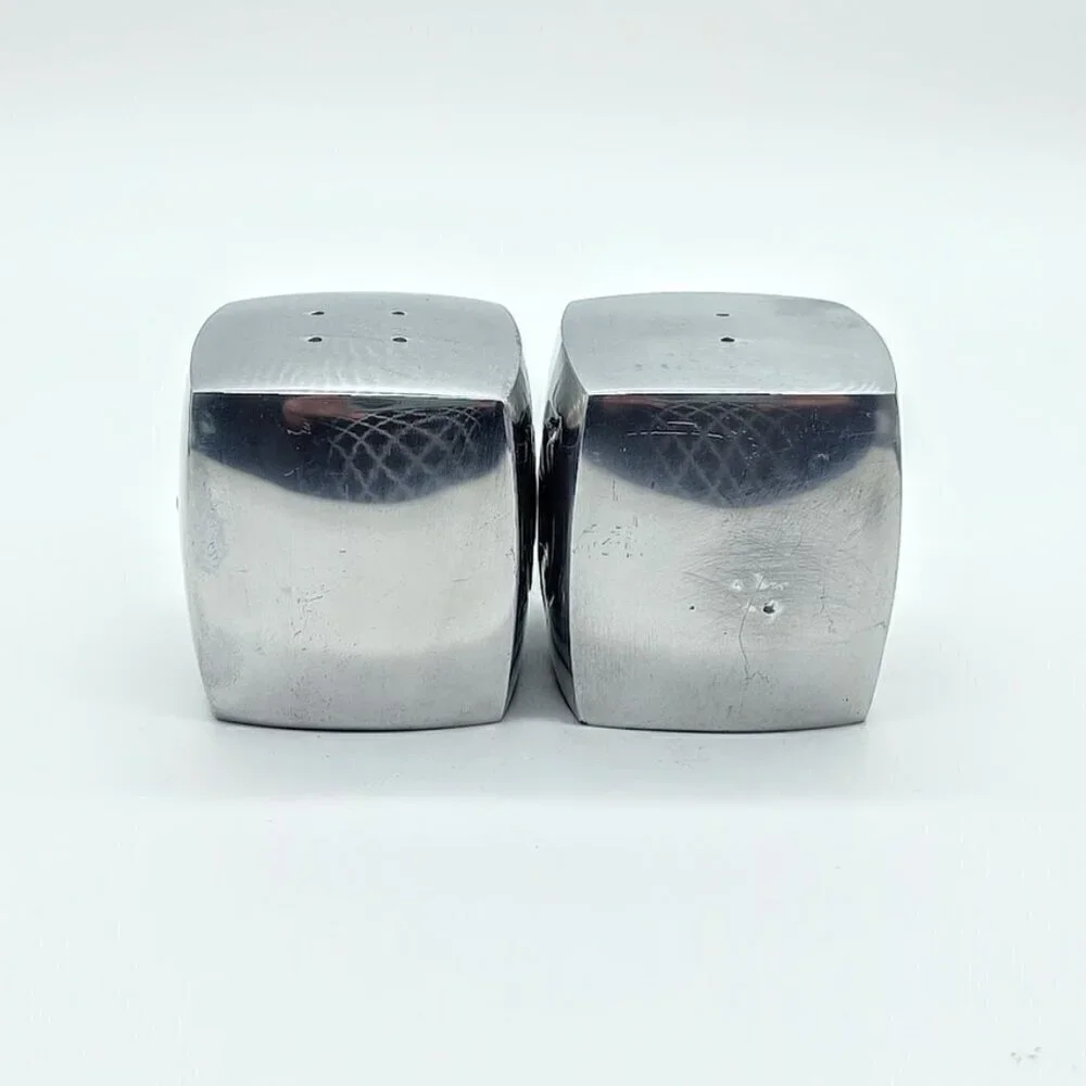 Wilton Armetale Reggae Pewter Salt & Pepper Shakers